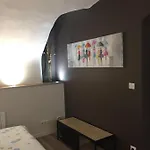 Ancienne Imprimerie Dans Le Centre Historique De Valence ヴァランス