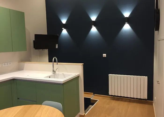 Ancienne Imprimerie Dans Le Centre Historique De Valence Valence