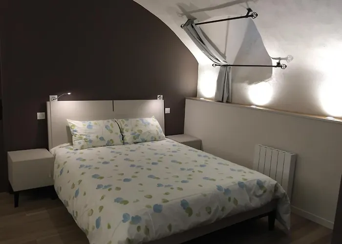 Ancienne Imprimerie Dans Le Centre Historique De Valence